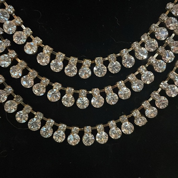 Vintage multi strand clear rhinestone necklace - Picture 3 of 6